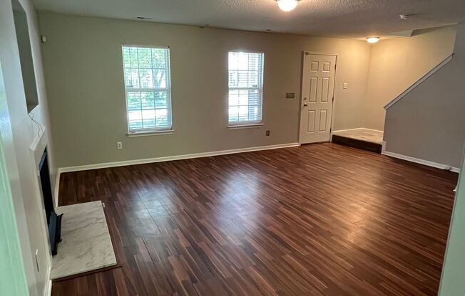 Great 3 Bed, 2.5 Bath house in University Area