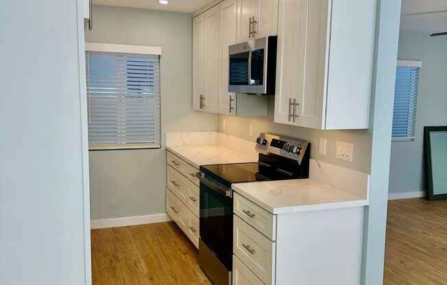2 beds, 2 baths, 1,029 sqft, $2,595, Unit 06