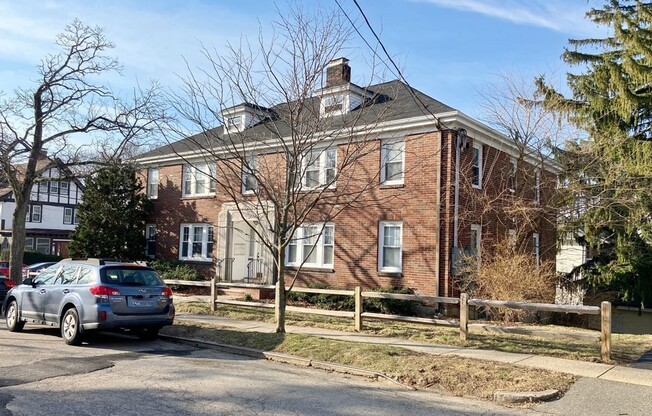 175 PUTNAM ST