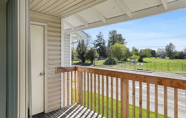 2 beds, 1 bath, 850 sqft, $1,350, Unit 1565-103