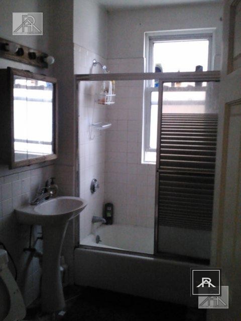 17 SCOTTFIELD RD