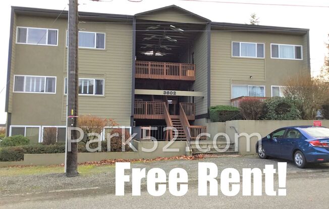 1/2 Off 1st Full Month! 2 Bedroom 2nd Floor Apartment in Tacoma - 3602 S 15th Street #3