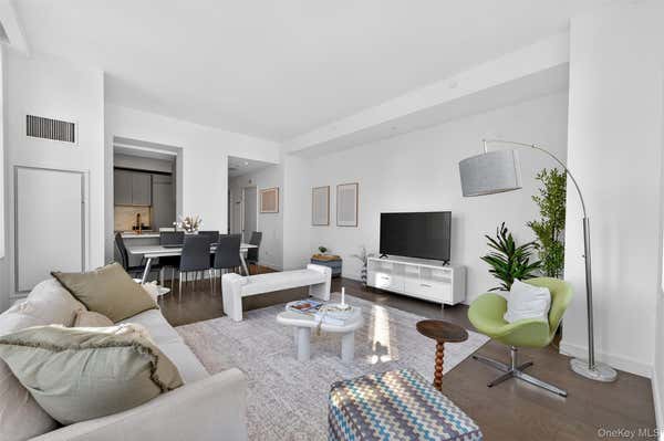 2 beds, 2 baths, 1,268 sqft, $11,500