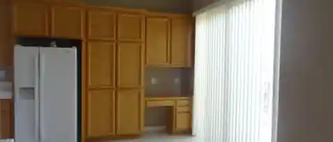 1060 SOUZA DR
