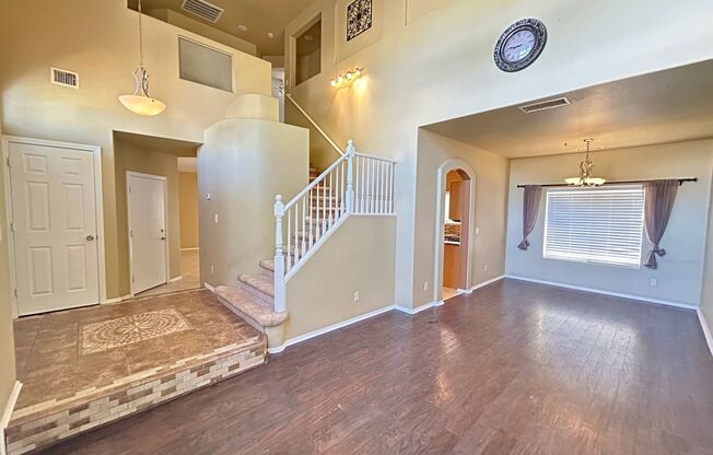 Cozy Home in Gated Community with 3-Bedrooms!