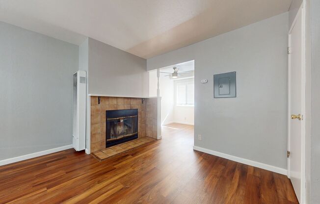 2 beds, 1 bath, 750 sqft, $2,450, Unit 620-6