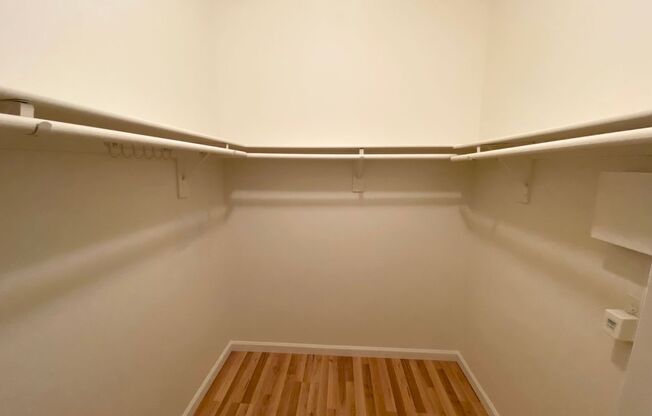 3 beds, 2 baths, $1,550, Unit UNIT 1127