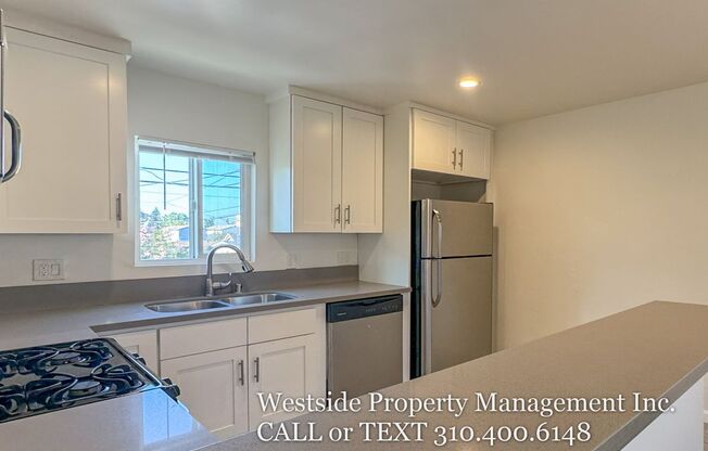 1270 W 39th St