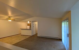 2 beds, 1 bath, 1,100 sqft, $1,319, Unit 1053 8305