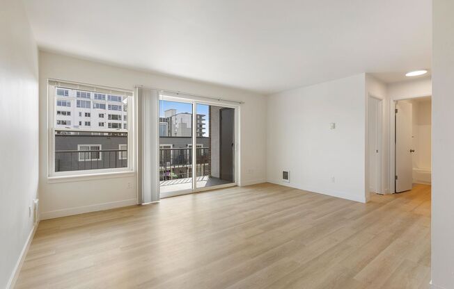 1 bed, 1 bath, 766 sqft, $2,225, Unit 102