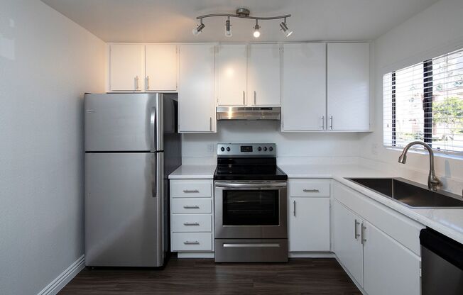Bridgeview Apartments