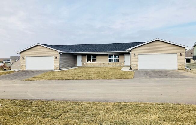 Modern Elegance Beckons at Summerland Park: Discover New 2 Bed, 2 Bath Luxury Living in Waterloo, IA!