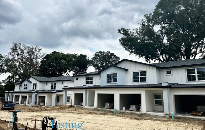 1545 E FT KING ST