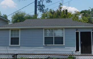 Completley Remodeled 2/1 in Longbranch!