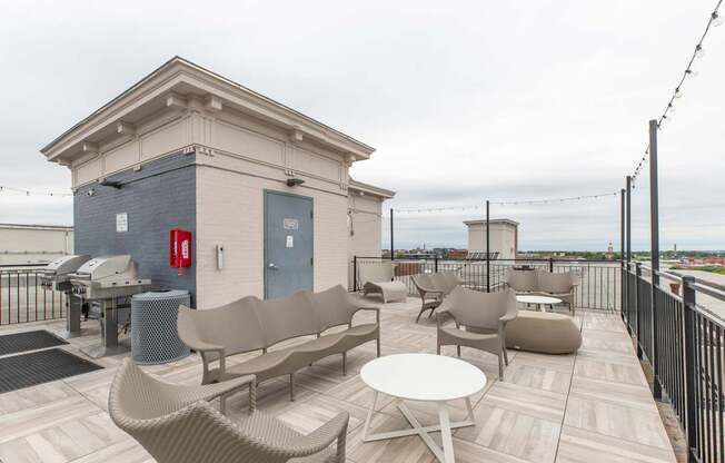 Rooftop deck grilling area at Highview and Castle Manor, Washington, DC 20009