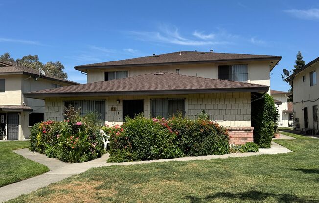 Two Bedroom Condo In Loius Park Estates