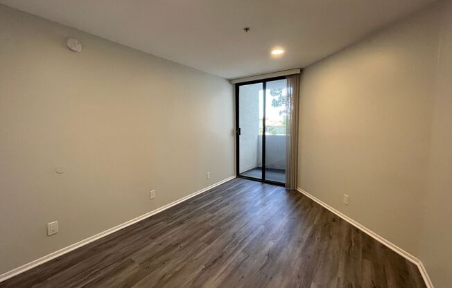 2 beds, 2 baths, 850 sqft, $2,948, Unit 313