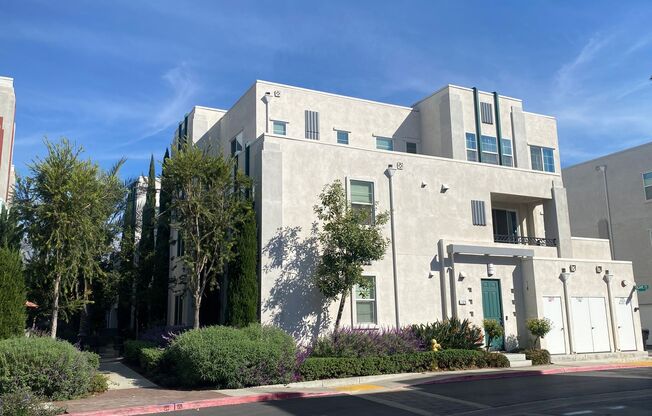 Downtown Upland Condo for Lease