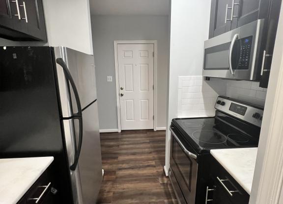 441 MELLON ST SE