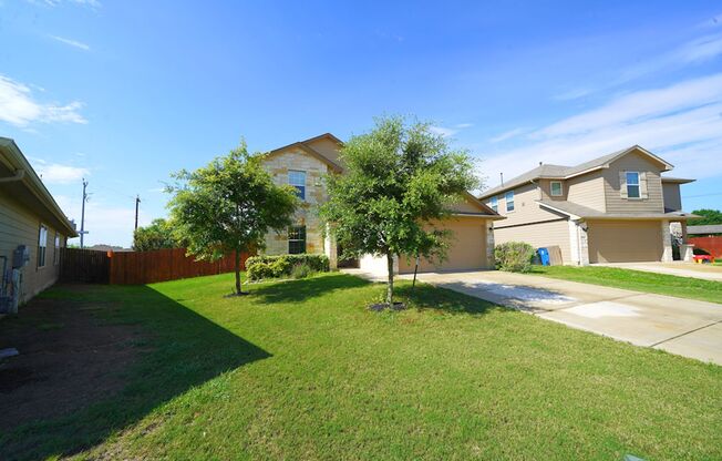 Gorgeous Selma Living with a Inground Pool! Realtor Commission: $625