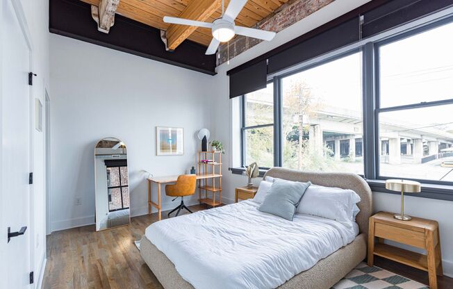 Lofts At Abrams Fixtures