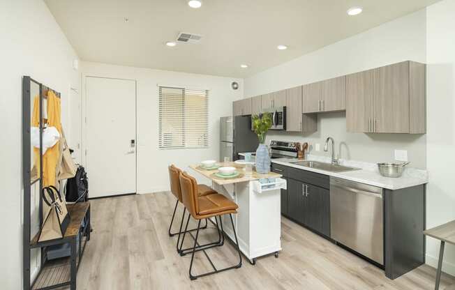 Full Kitchen at Cabana Bridges Apartments in Tucson Arizona