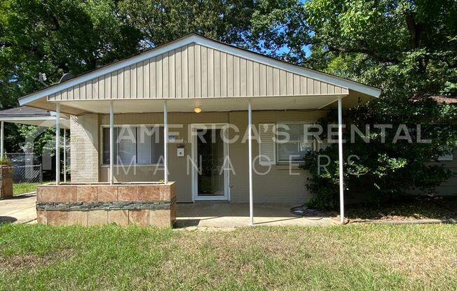 3 beds, 2 baths, $1,195