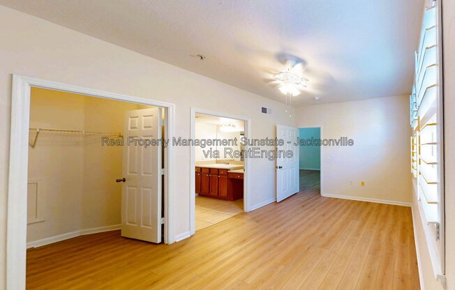 1 bed, 1 bath, 1,012 sqft, $1,425, Unit 536