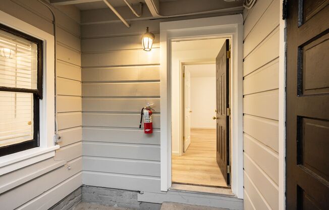 115-121 Henry Street (269r)