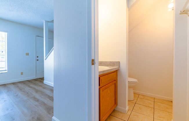 Beautiful 3 bedroom 2.5 bathroom townhouse for rent near USF.