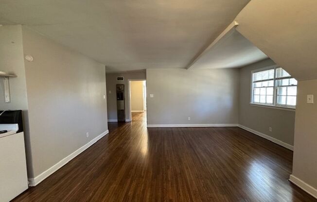 1 bed, 1 bath, 700 sqft, $750, Unit 332