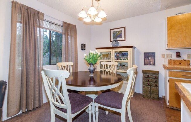 Kirkland Condo