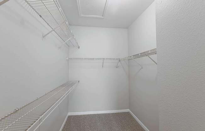 3 beds, 2 baths, 1,299 sqft, $1,656