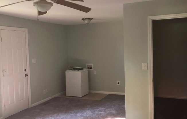 1 bed, 1 bath, 700 sqft, $1,150, Unit Unit 202