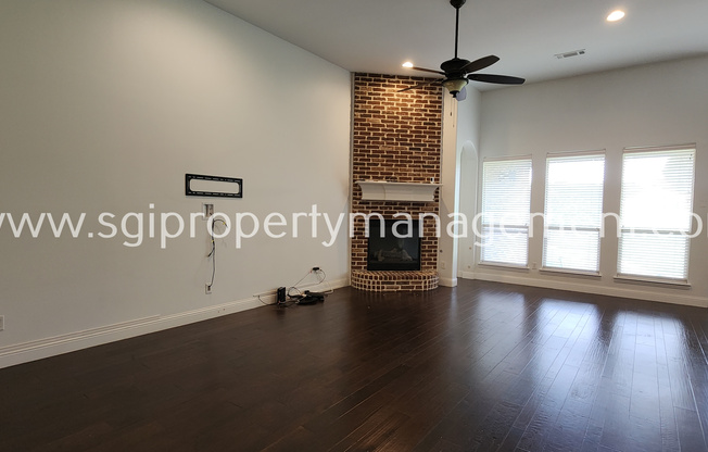 406 RUNNING BEAR CT