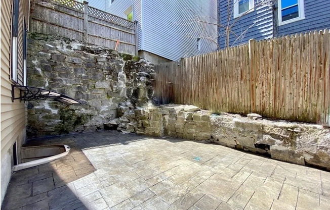 4 beds, 2 baths, 1,765 sqft, $6,300, Unit 15-1