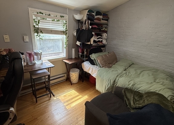 846 HUNTINGTON AVE