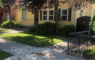 1207 Washington