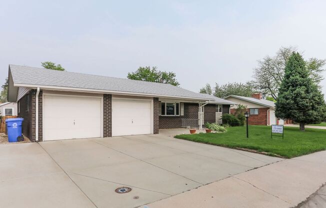 3 Bedroom Brick Ranch in Loveland