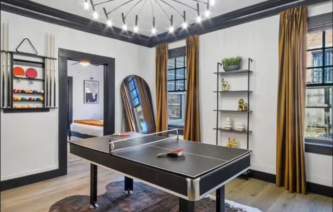 4717 Gaston Ave #19B