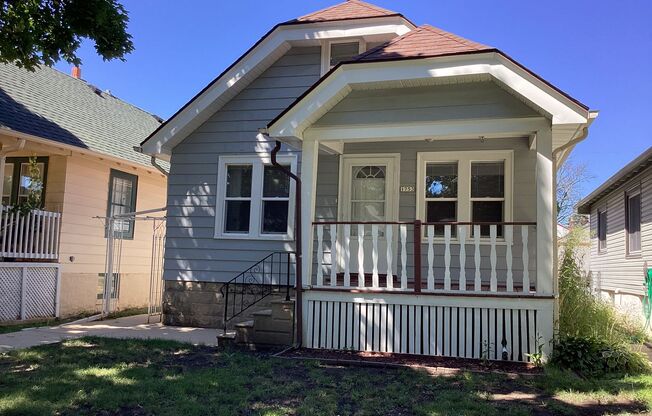2 BR Single Family in West Allis