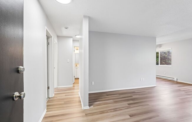West Hills Terrace - Get 1 Month Free! (Unit #102)