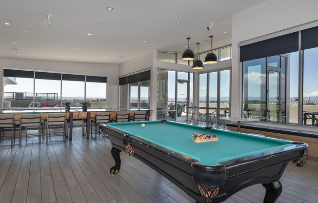 Resident Lounge with Billiards