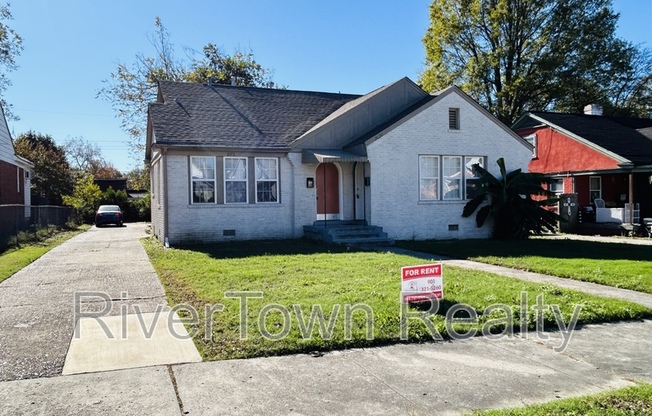 2173 ALBANY AVE