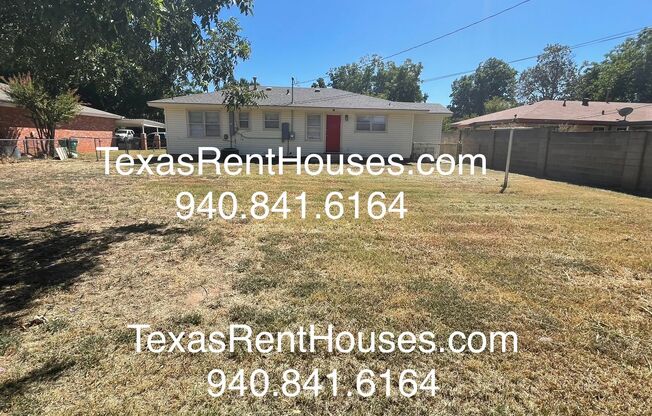 2 beds, 1.5 baths, $1,050