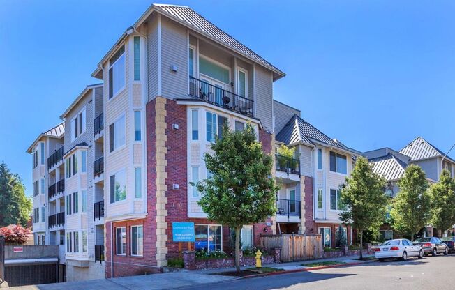 2 beds, 2 baths, 1,141 sqft, $2,545, Unit 407