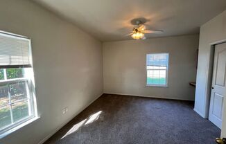 1 bed, 1 bath, $850