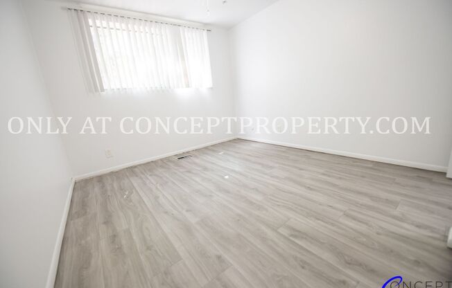 2 beds, 1 bath, 700 sqft, $1,225, Unit 03