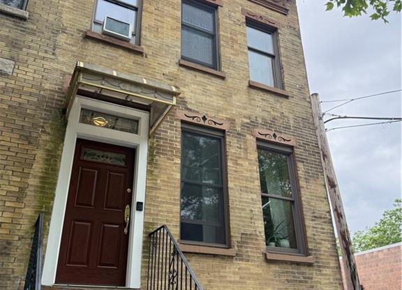 490 19 ST