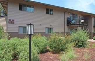 2 beds, 1 bath, $1,740, Unit 234